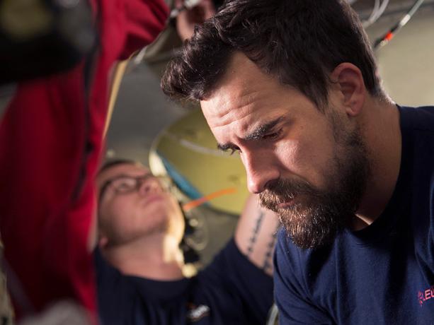 Collabora con Leonardo