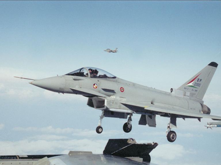 02 - Primo volo del DA3 primo prototipo italiano Torino-Caselle 4 Giugno 1995