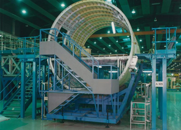 01 troncone di fusoliera A321 - 2004