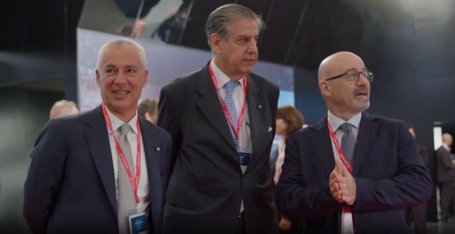 video carousel management