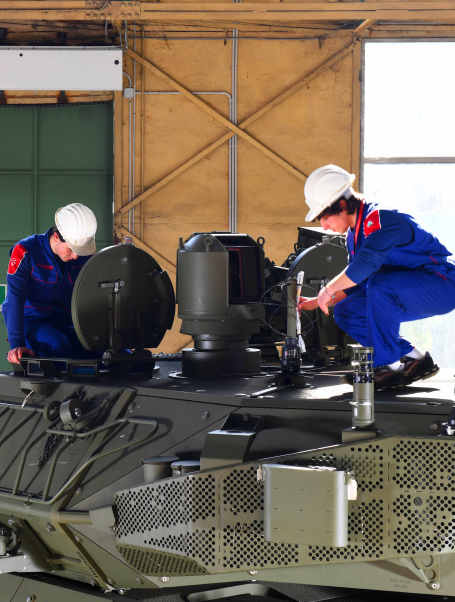 Linea di produzione terrestre_people