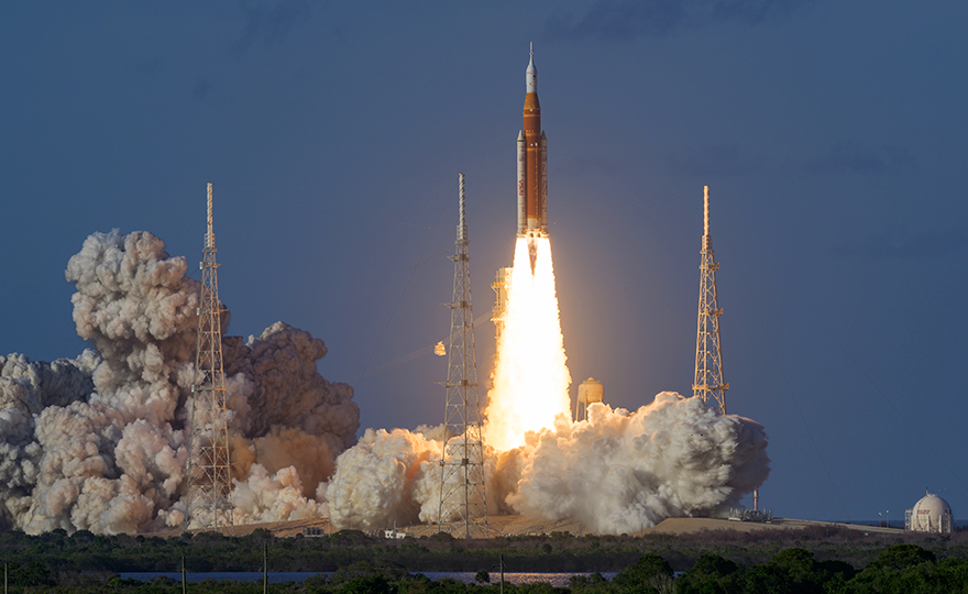 Artemis II_Desktop-2